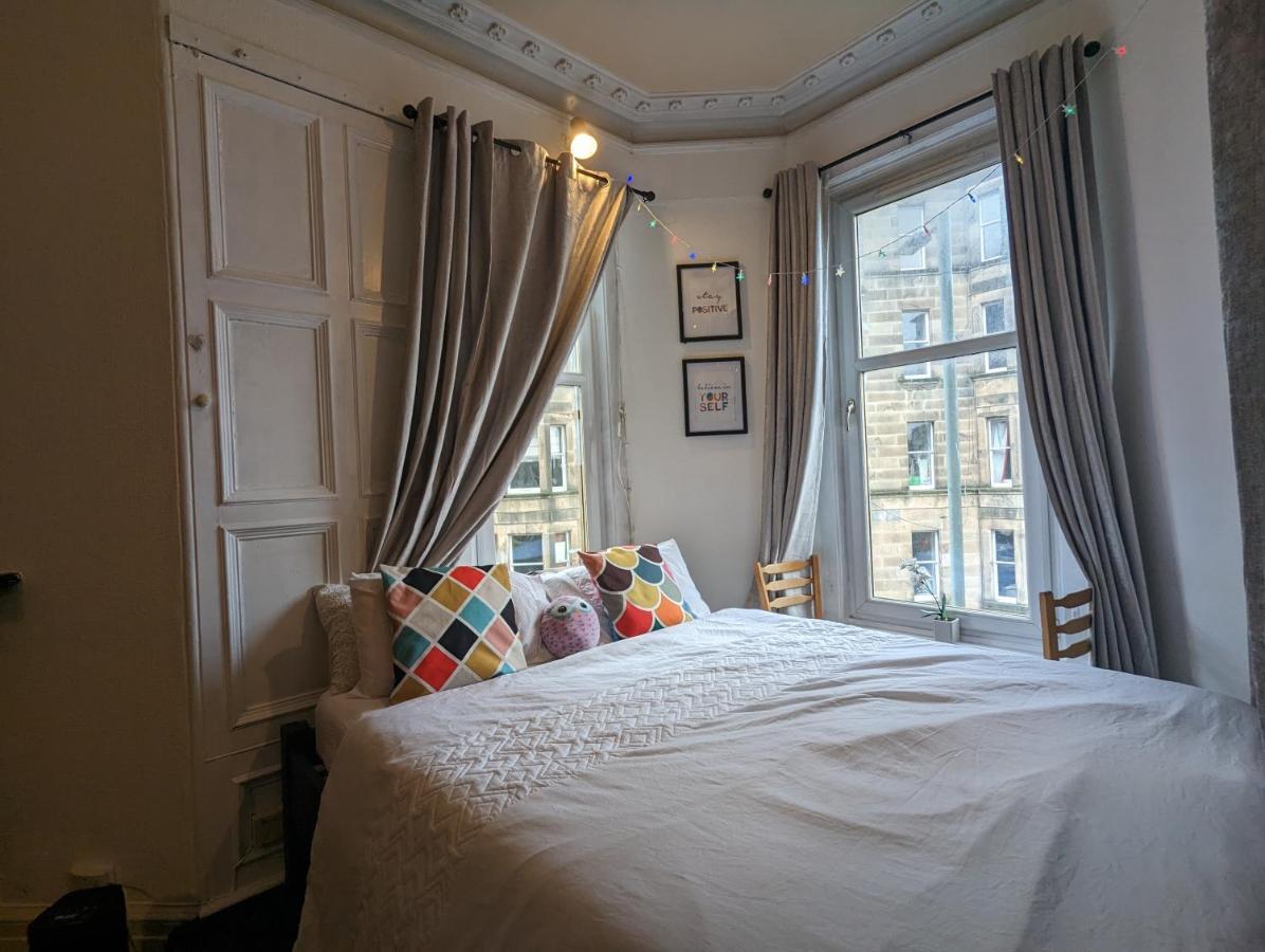 Huge Room In The City Edimburgo Exterior foto